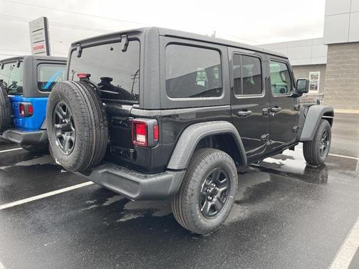 2026 Jeep Wrangler Sport