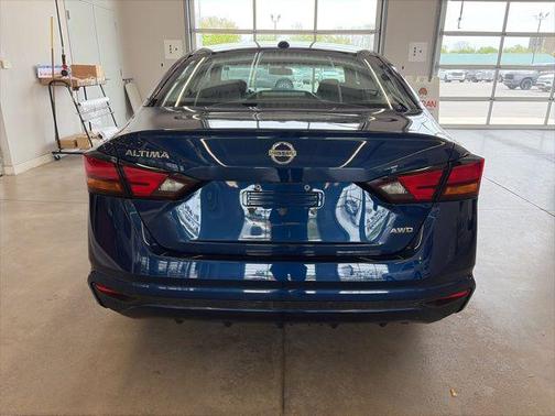 Deep Blue Pearl 2020 Nissan Altima S Intelligent AWD