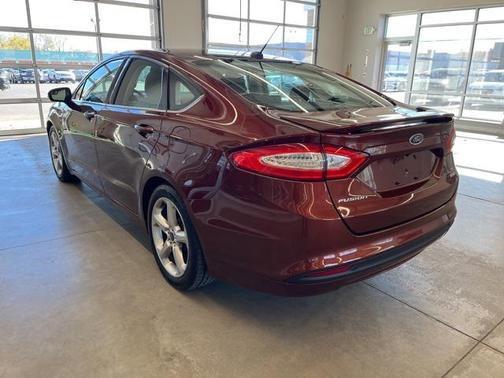 2015 Ford Fusion SE