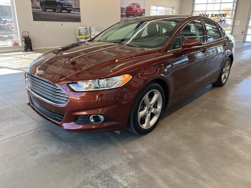 2015 Ford Fusion SE