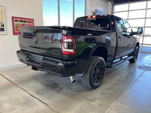 2024 RAM 2500 Laramie Crew Cab 4x4 6'4' Box