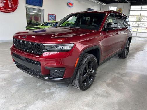 2023 Jeep Grand Cherokee L Altitude
