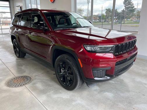 2023 Jeep Grand Cherokee L Altitude