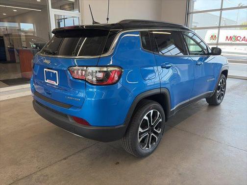Redline Pearlcoat 2023 Jeep Compass Limited