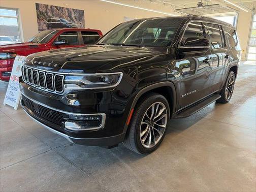 Diamond Black Crystal Pearlcoat 2022 Jeep Wagoneer Series II 4x4