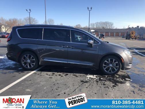 2017 Chrysler Pacifica Limited