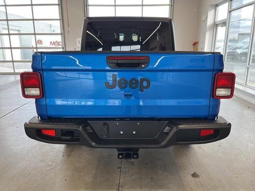 2024 Jeep Gladiator Sport S