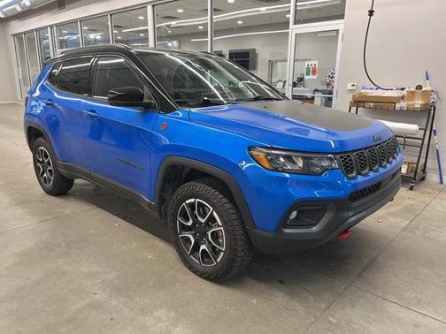 2024 Jeep Compass Trailhawk
