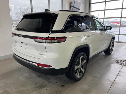 2023 Jeep Grand Cherokee Limited X