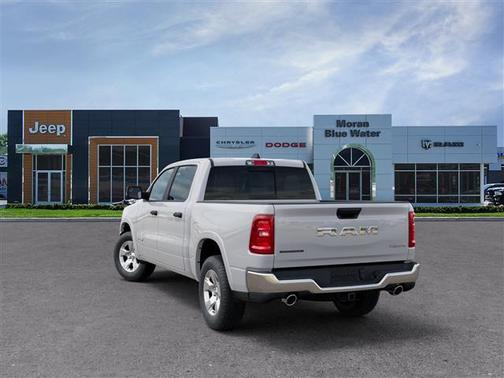 Bright White Clearcoat 2026 RAM 1500 Big Horn/Lone Star