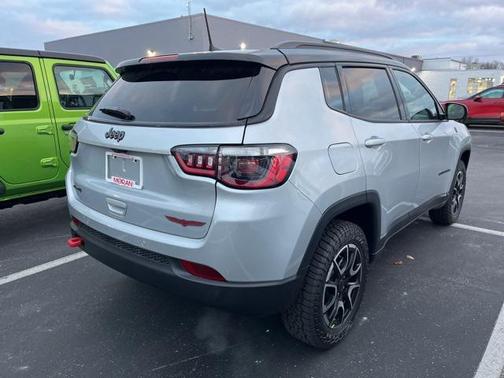 2026 Jeep Compass Trailhawk