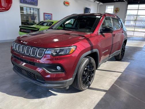 2022 Jeep Compass Latitude Lux