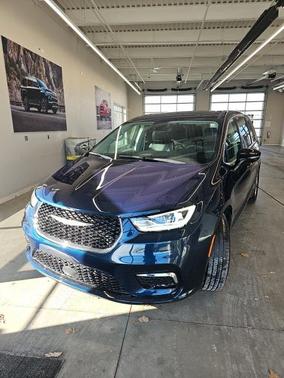 2024 Chrysler Pacifica Limited