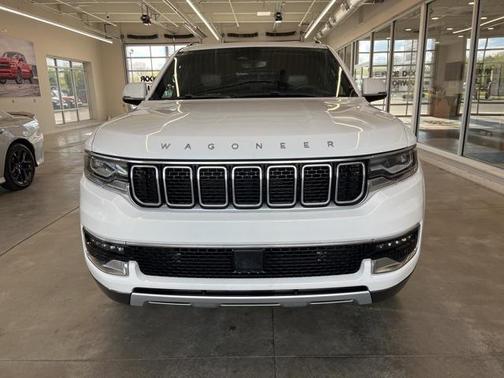 2022 Jeep Wagoneer Series II 4x4