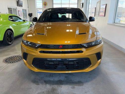Acapulco Gold 2025 Dodge Hornet GT Plus AWD