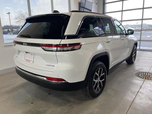 2023 Jeep Grand Cherokee Limited X