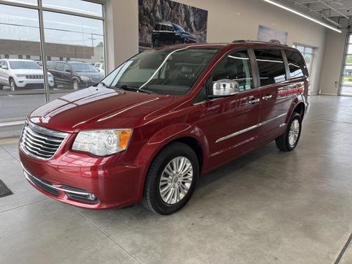 2014 Chrysler Town & Country Limited