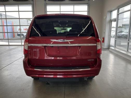 2014 Chrysler Town & Country Limited