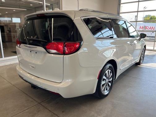 2020 Chrysler Pacifica Touring-L Plus