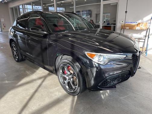 2022 Alfa Romeo Stelvio Ti