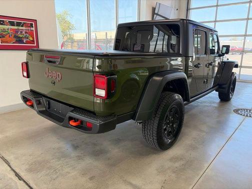 Sarge Green Clearcoat 2022 Jeep Gladiator Mojave