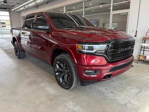Delmonico Red Pearlcoat 2023 RAM 1500 Limited