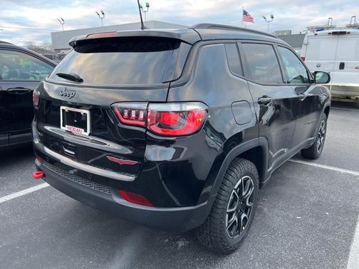 2026 Jeep Compass Trailhawk