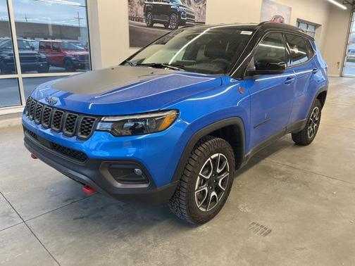 2024 Jeep Compass Trailhawk