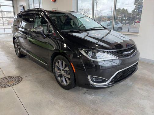2019 Chrysler Pacifica Limited