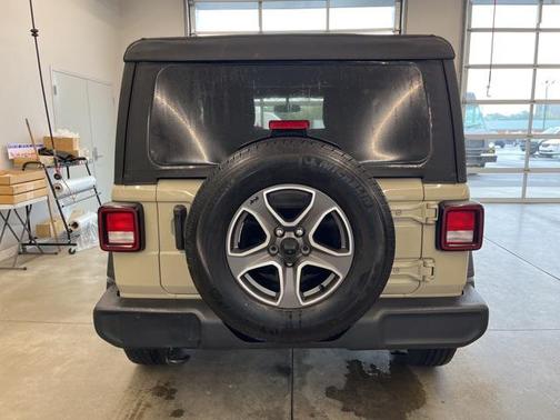 2022 Jeep Wrangler Sport S