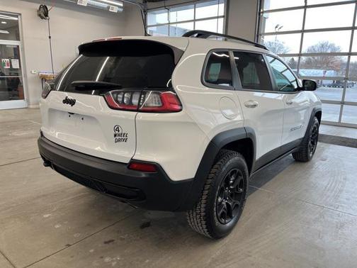 2022 Jeep Cherokee X 4x4