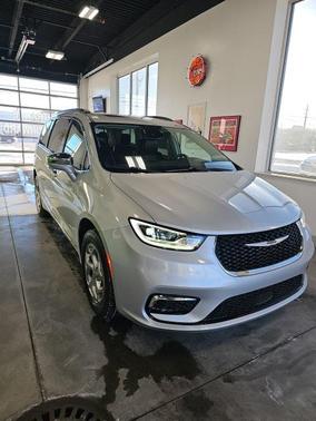 2022 Chrysler Pacifica Limited