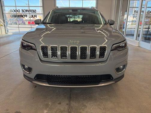 Sting-Gray Clearcoat 2020 Jeep Cherokee Limited