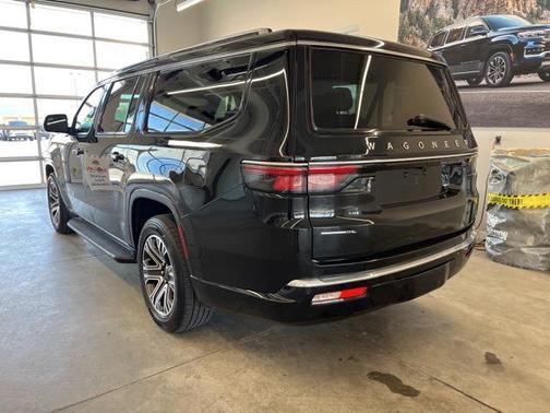 2023 Jeep Wagoneer L Series II 4x4