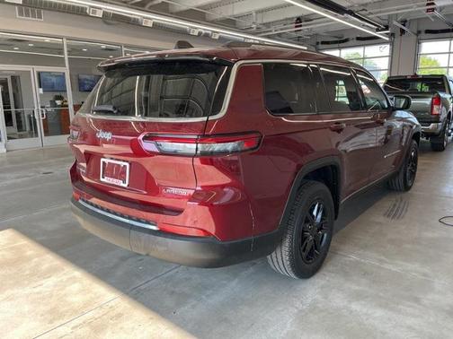 2021 Jeep Grand Cherokee L Laredo