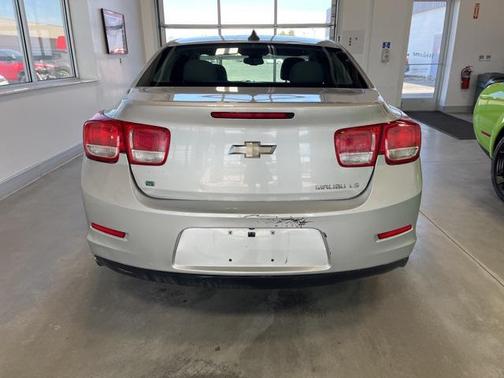 2015 Chevrolet Malibu 1LS