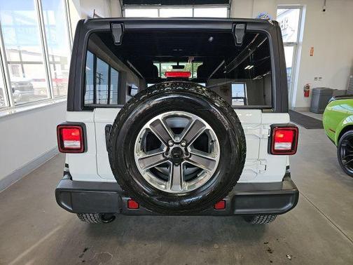 2022 Jeep Wrangler Unlimited Sahara