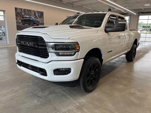 2024 RAM 2500 Laramie Crew Cab 4x4 6'4' Box
