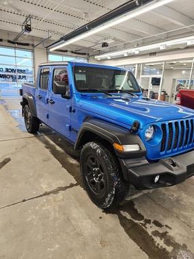 2021 Jeep Gladiator Sport