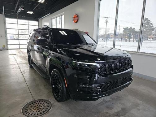 2024 Jeep Wagoneer L Series II Carbide 4x4