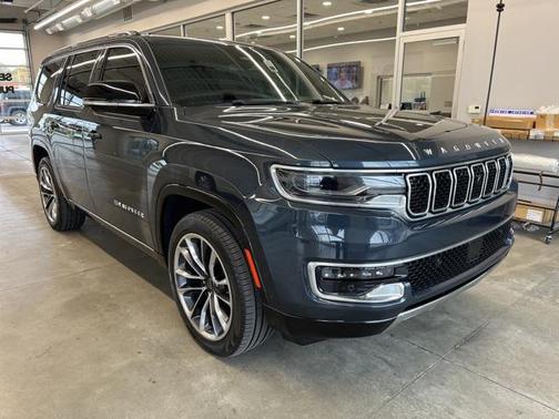 2023 Jeep Wagoneer Series III 4x4
