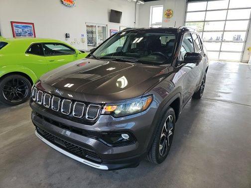 Granite Crystal Metallic Clearcoat 2022 Jeep Compass Limited