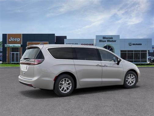 Silver Mist Clearcoat 2026 Chrysler Pacifica L