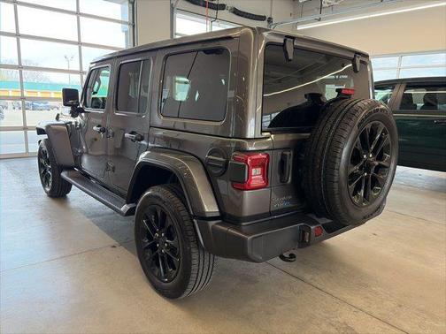 Granite Crystal Metallic Clearcoat 2025 Jeep Wrangler 4xe Sahara