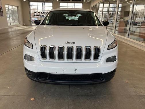 2015 Jeep Cherokee Sport