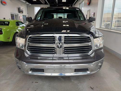 Granite Crystal Metallic Clearcoat 2017 RAM 1500 Big Horn