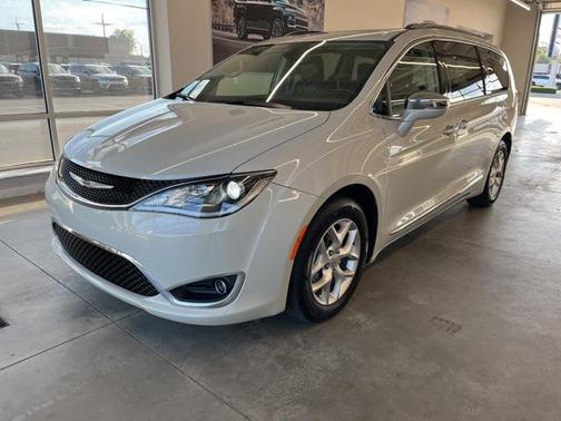 2020 Chrysler Pacifica Limited