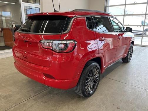 2022 Jeep Compass (RED) Edition 4x4