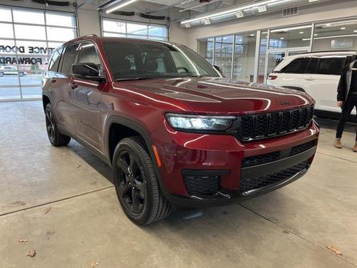2023 Jeep Grand Cherokee L Altitude
