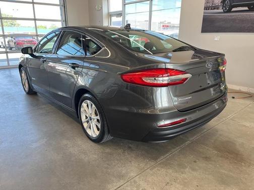 2019 Ford Fusion Hybrid SE